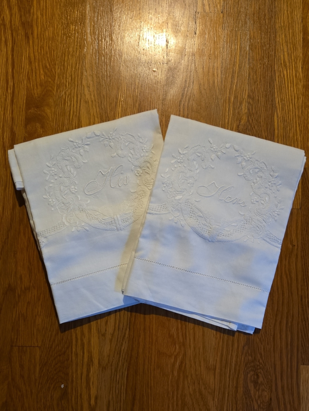 White Embroidered Home Bedding Pillow Shams - Pair